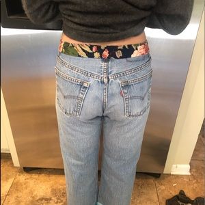 Original Levi’s jeans (Collab with Bella Dahl)